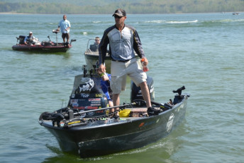 4263D715-F374-442A-8599-599AFADCB0D3