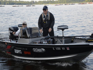 42FBBD66-08D2-457A-BF0E-D8E84D2DD9B1