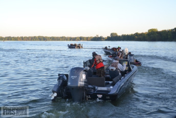 484597CD-9467-4A35-904C-D1F28CFDF632