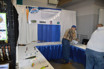 4C0F8124-0DC5-4D0B-AF63-135E76234F8B