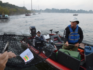 52359625-E8BF-445A-AA25-91C0089C0993