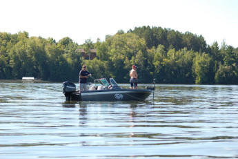 525204EB-366A-4F7B-819D-88F27C16582A