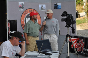 53FB278E-39CD-4BDE-B5A2-9024A9823CC8