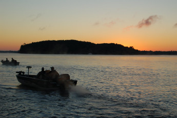 5412451B-CB23-48DB-BFA8-B8E76DF66952