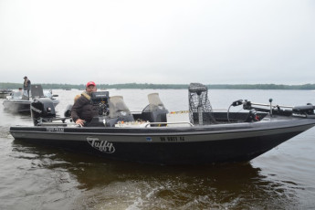 558524FB-D2A2-41A7-AEDF-8B9D22FC9A5B