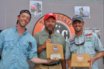 55B0E8C3-B33F-4D4D-ADC6-D78DEAAA18BF