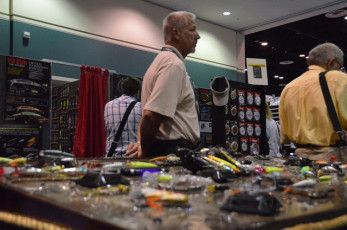 5B43CDBB-B300-45D5-A8E7-3E7195FA7F56