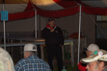 5B4F9CB2-60E8-4B0B-ABAC-C813BEEF717B