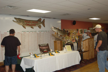 5CA6A021-4657-4B0F-97D4-D43B59F2F240