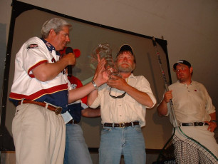 5e86e852-c71e-43c5-a261-3af8f1e10d3a