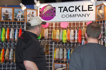 60CDB466-DB06-4946-AD7B-60F85BA16C7C