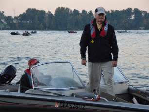 60E07A2D-AD00-4C53-9EC3-E9E8C16409FC