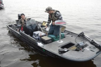 64D48C28-4945-4815-81A6-3B7A0A85C070