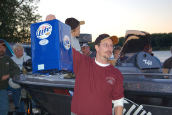 66f9fb9d-4146-421f-8e9f-94c673f25593