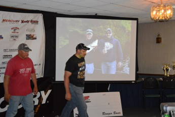 6B4EC0D6-95B7-4B7A-8D7D-9AEB743C8AF6