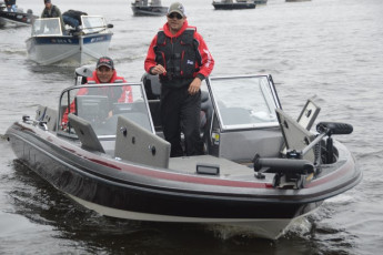 6C8EE905-3654-4E4A-9D3C-D959CB70F1BE