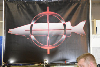 6EF03E81-3FC3-4267-AE48-F9F4A6544986