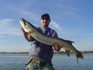 70519E51-26B4-4020-9EED-8A7C1675631C