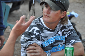 7533B792-9042-47B3-808A-683950C810CB