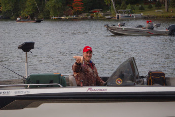 7550D9FC-2931-48C3-AFA6-11E8F8939CAD