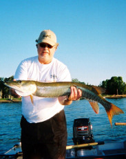 773b196d-be0a-4c8e-b92a-5b93aa708ca3