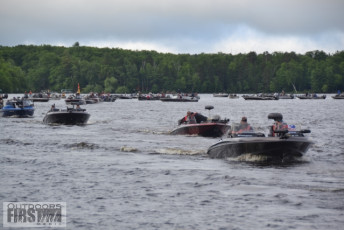 78442452-E925-4D3D-85F8-B93EB91DF919