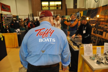 7966A760-58D5-4F75-B076-193F80BBABC6