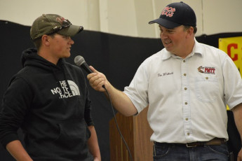 79878C1A-5E2B-4D24-BE56-0E7B3FF7B272