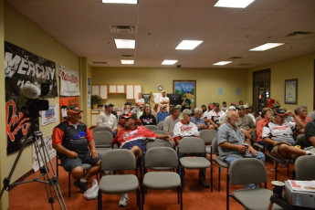 7A960DCF-DFD8-4634-9851-67F7D4D33780