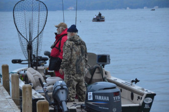 7C806642-C647-4D90-9D59-40B879307AFA