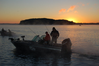 7D11403B-6F88-453B-8C1E-C2D044202E20