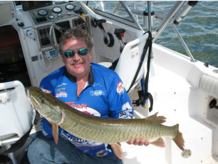 8384CEF9-DA39-4ECD-A696-D2B38E7DC025