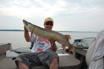 858D5AB2-1095-405E-ADDD-6F7E15DFAD9D