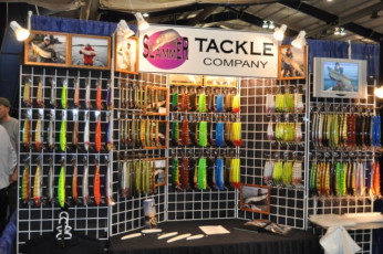 8590D137-3613-4E3C-B7B0-676EB2C64575