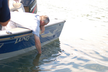 86FB92C7-12CF-4B45-8164-5BED1967244F