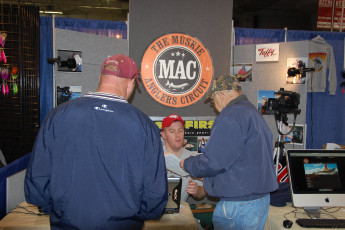 88BCAE3E-C6B5-4C15-AB59-830A1D3454C7