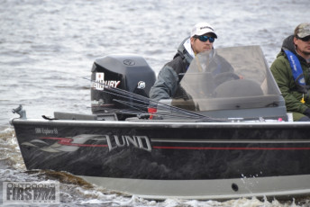 8964F251-388F-43C0-B9D6-103D05A2C91C