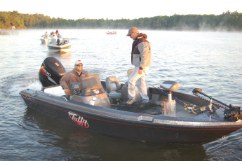 89B20279-5DFE-4F22-BC45-EF2A45649B27