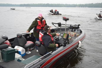 8BBB73C9-BC7D-40A3-B2FF-EED438E377AD