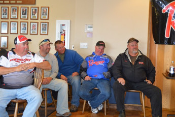 8C00FDA7-53EE-4401-B7C0-DD6C2F04A5DD