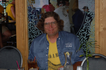 8DE3B8C2-A5F7-4E51-8283-CC34C8B2DDEB