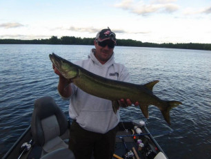 9109E6D1-B3BC-479C-BF80-F138F92938B4