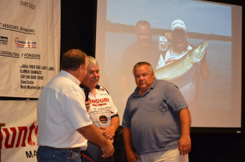 919FCA6A-A665-4AE7-9253-56A114D2B229