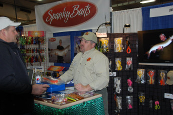 93DACD80-F453-480B-B2FF-5EB4A1A6243C