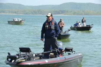 95286DBF-CEF0-455A-8D86-AD9FB668EC9B