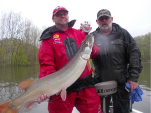 99DC79B7-31C9-4204-8204-ECB9B472B40E