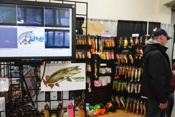 9A8871F1-7BEE-4E77-8502-B279372CEC15