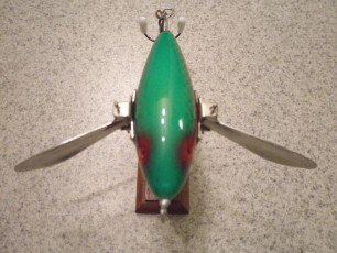 9CEF41FD-9A83-41AA-99A0-96E7E83179C4