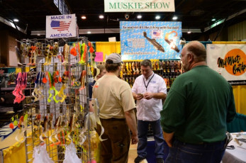 9DB31043-5D89-48C2-BE40-DC8D8EB20C08