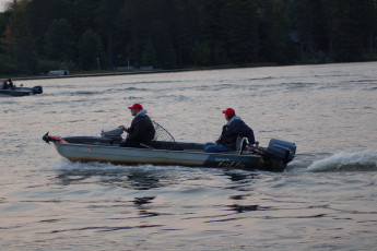 9FBC902D-2762-44D7-9F3E-EE7E2D17D1DF